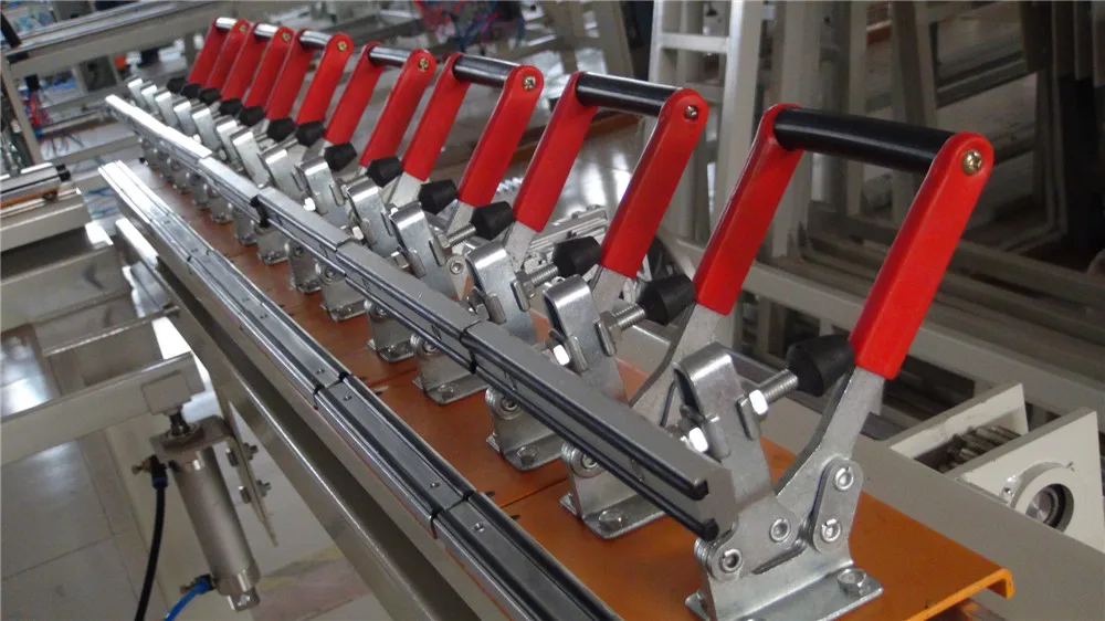 آلة تمديد شبكية يدوية مخصصة TF - مراجعة Screen Printing Frame Mesh وسعره
